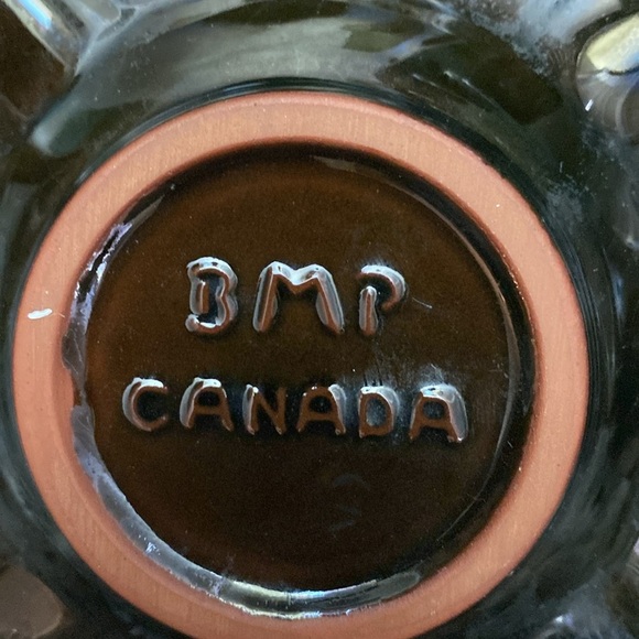 Rare and unique Green Blue Mountain  Ceramic Ashtrays set of 3 - Picture 7 of 16